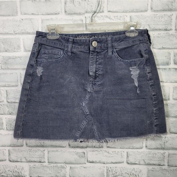 American Eagle AEO Super Stretch X Size 4 Grey Destructed Corduroy Mini Skirt - Picture 2 of 9